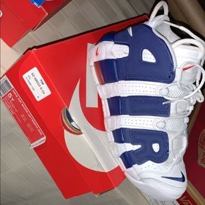 NIKE AIRMORE UPTEMPO KNICKS COLORWAY
